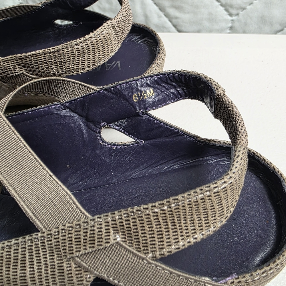 Vaneli Womens Marjory Sling Back Taupe Wedge Sandals Ballet Sandals Sz 6.5M - Picture 5 of 10
